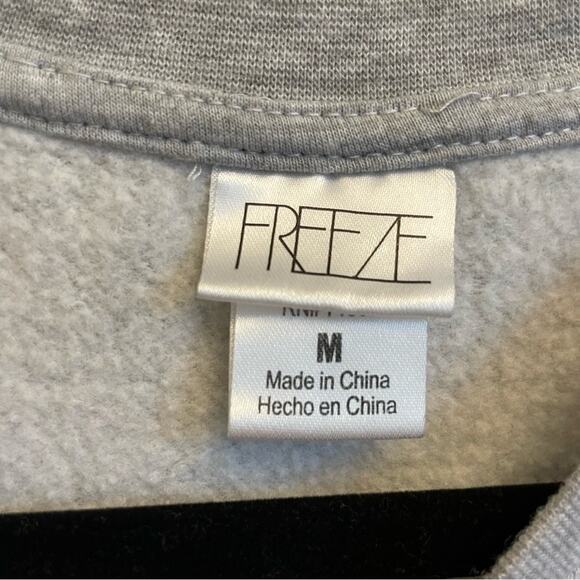 Freeze M I Need My Space Futuristic sweatshirt NASA cozycore - Picture 4 of 7